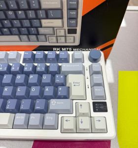 7-7-82724-1-Teclado Numérico Mecanico RK M75 (Sin Uso) 2