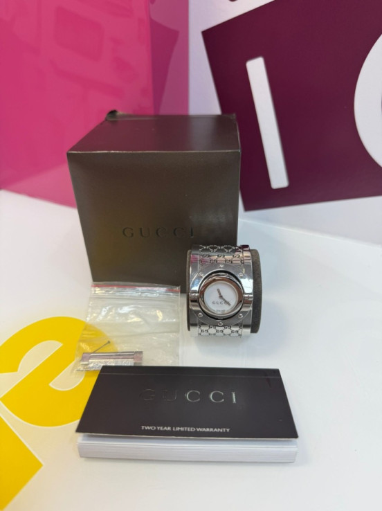9-9-73749-2-Reloj Pulsera Señora Gucci Twirl Acero