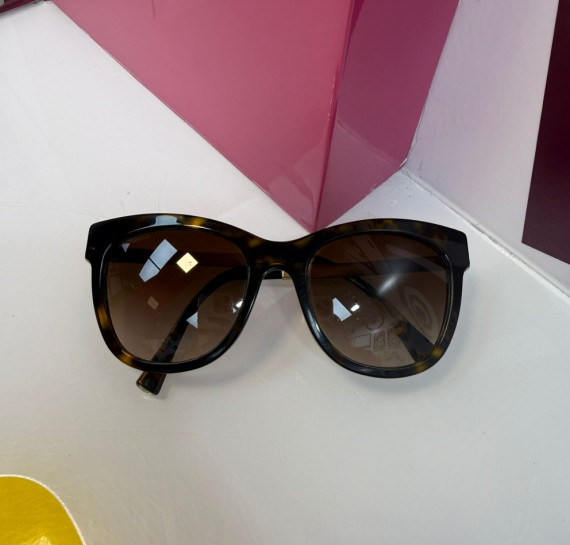 9-9-73765-5-Gafas de sol señora giorgio armani 