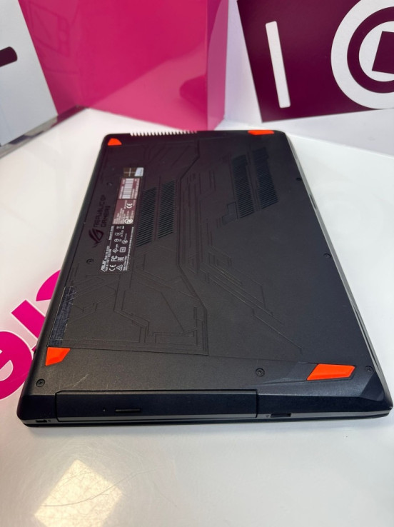 9-9-73729-7-Ordenador Portátil Asus GL553VD-DM078T Intel Core I7-7700HQ 8GB 1TB GTX1050 15.6 