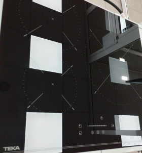 6-6-165432-1-Placa Induccion TEKA IBC 63110 SSM BK Sin Uso 2