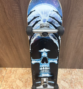 1-1-265779-1-Monopatin Blind