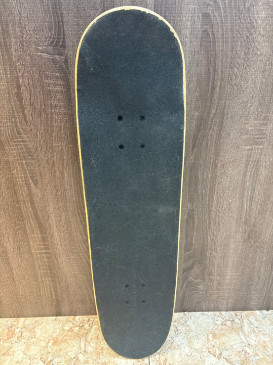 1-1-265779-3-Monopatin Blind