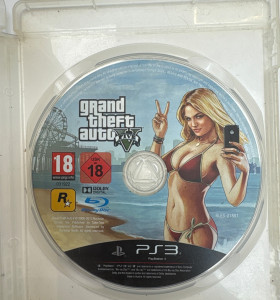 1-1-265658-2-Videojuego PS3 GTA 5 2