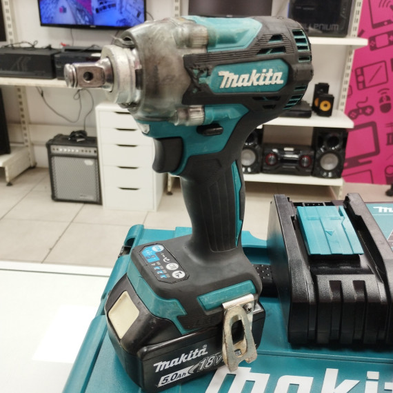 6-6-165472-2-Atornillador A Bateria DE IMPACTO MAKITA DTW300RTJ