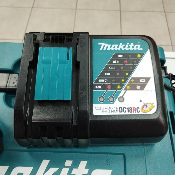 6-6-165472-3-Atornillador A Bateria DE IMPACTO MAKITA DTW300RTJ