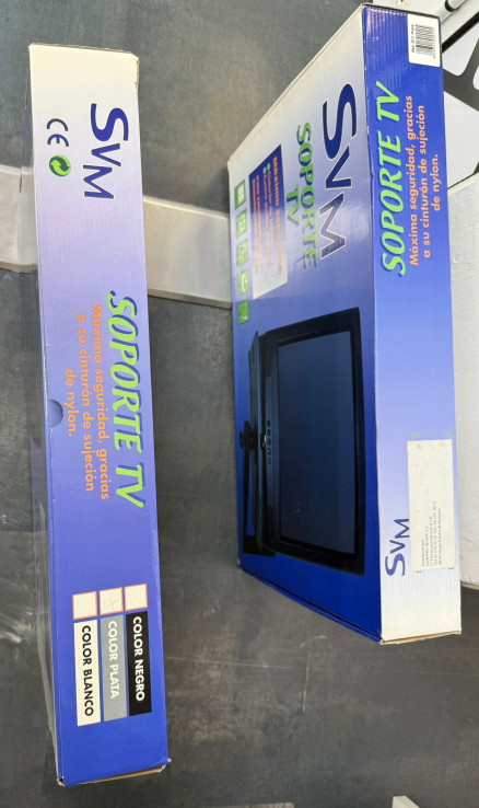 8-8-74226-2-Mesa Soporte TV (Sin Uso)