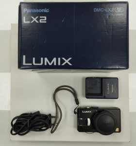 6-6-165453-1-Cámara Digital Compacta Panasonic DmC- Lx2