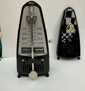 8-8-74256-1-Metronomo Taktell Piccolo