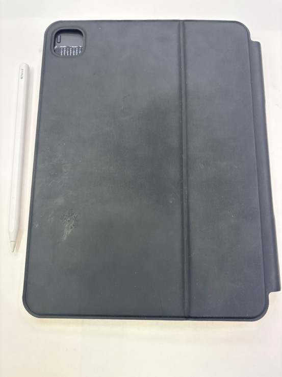 1-1-264070-6-iPad Pro A2759 128Gb Pencil y Funda Teclado