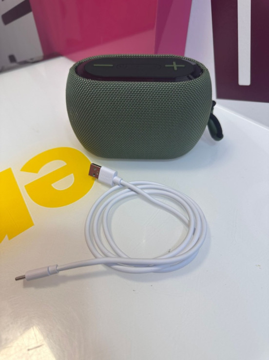 9-9-73939-1-Altavoz Portatil Bluetooth Tisco