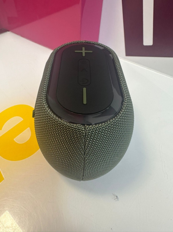 9-9-73939-4-Altavoz Portatil Bluetooth Tisco