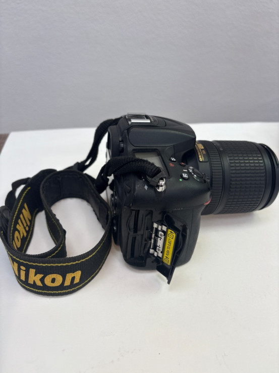 1-1-266038-2-Cámara Digital Réflex Nikon D7200 Objetivo 18-140mm