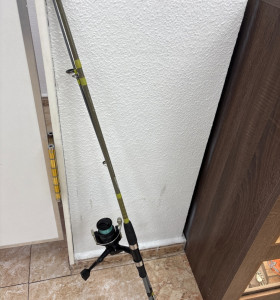 1-1-266043-1-Cana De Pescar Simple Con Carrete Caperlan