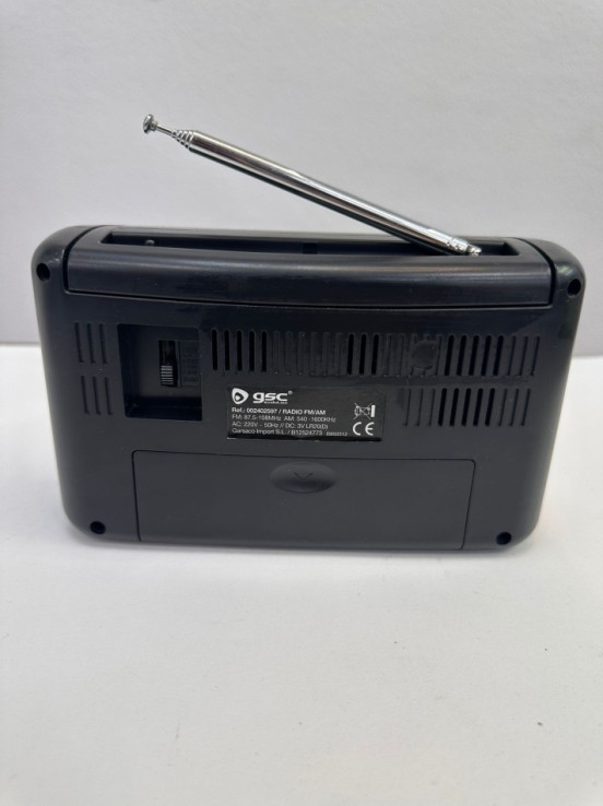 1-1-266062-3-Radios Gsc Negra