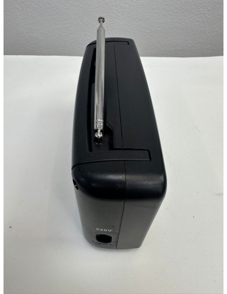 1-1-266062-4-Radios Gsc Negra