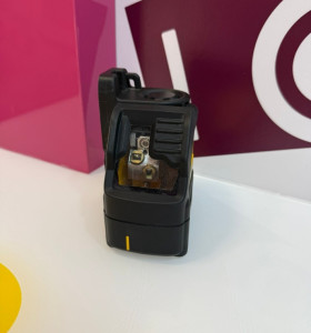 9-9-72322-5-Nivel Laser DW088CG