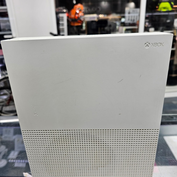 8-8-74337-6-Consola Xbox One S 1Tb