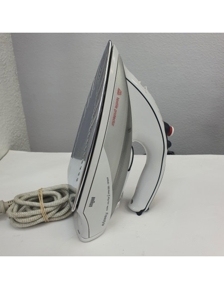 9-1-259671-4-Plancha Vapor Braun Freestyle 