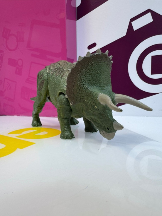 9-9-74063-2-Juguete Cine y TV Jurassic world Triceraptors