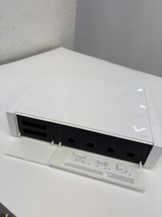 1-1-266265-3-Consola Wii Blanca