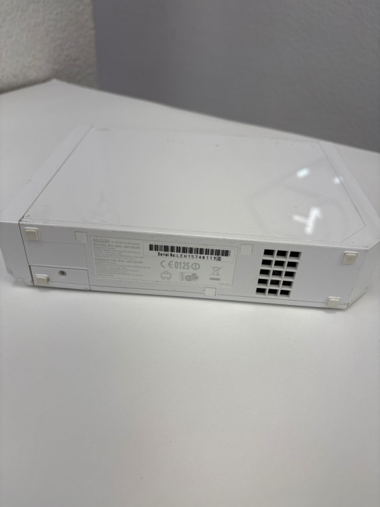 1-1-266265-4-Consola Wii Blanca