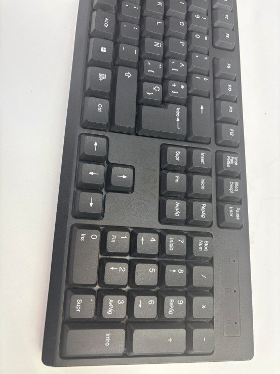 1-1-266162-3-Teclado Alfanumérico Isy Negro Inalambrico
