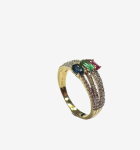 1-7-82134-1-Anillo de oro piedras y diamantes de oro amarillo 18K