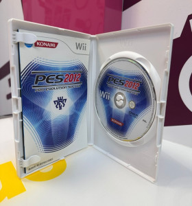9-9-74153-1-Videojuego Wii PES2012 2