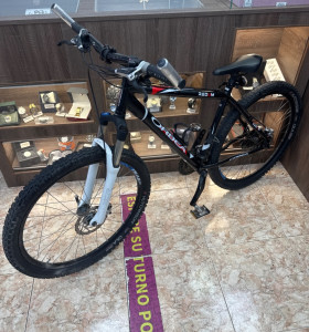 1-1-264603-1-Bicicleta Montana Orbea Radum 26 Negra