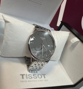 9-9-72370-1-Reloj Alta Gama Caballero Tissot 1853  2