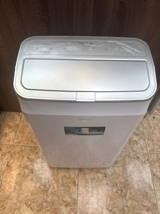 1-1-266559-1-Aire Acondicionado ForceClima 12600 Soundless Heating Portátil De 12000 BTU Con Bomba De Calor