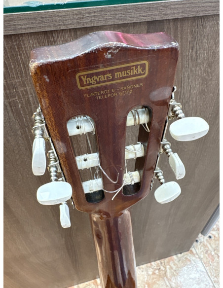 1-1-266543-5-Guitarra Clasica Giannini AWN60 