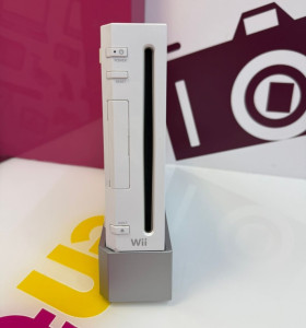 9-9-74161-1-Consola Wii rvl-001 2