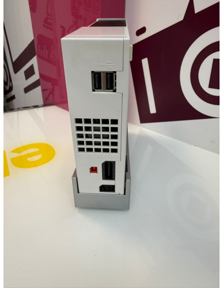 9-9-74161-3-Consola Wii rvl-001