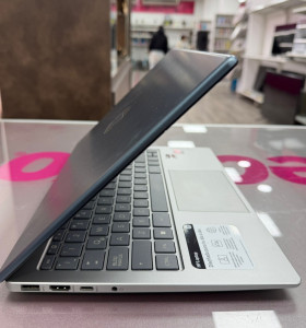 7-7-81587-1-Ordenador Portátil HP 14-EM0021LA AMD RYzen 5 7520U 2.80 GHz 16 Ram 512 SSD 2