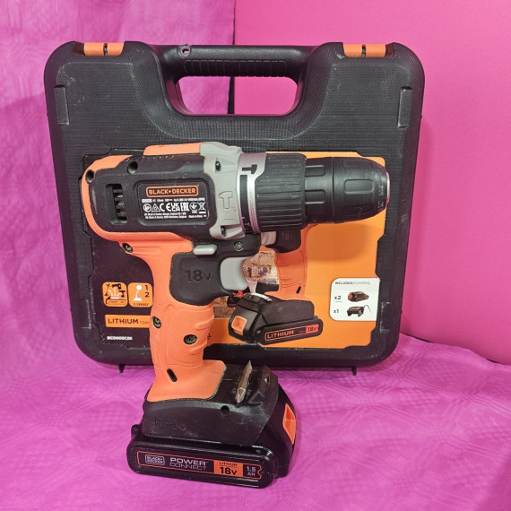 8-8-67152-4-Taladro A Bateria Black Decker BCD003C2K (sin Cargador)