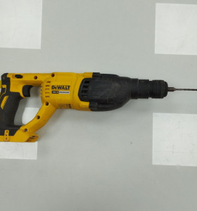 6-6-163806-1-Taladro A Bateria Dewalt Dch133