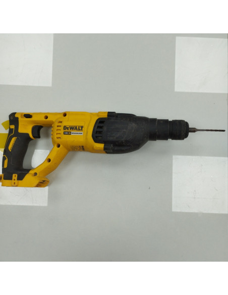 6-6-163806-1-Taladro A Bateria Dewalt Dch133