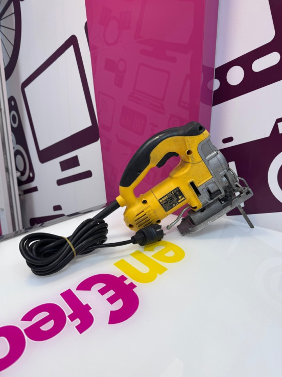 9-9-74123-2-Sierra Calar Dewalt Dw331k-qs 