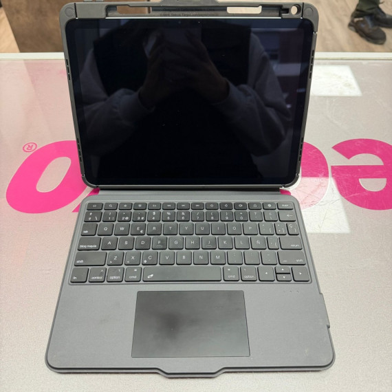 7-7-82207-2-iPad Air 11-inch M3 128 GB