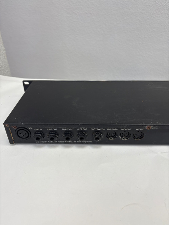 1-1-266522-2-Crossover Digitech Vocalist II Vocal 