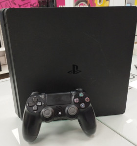 6-6-165781-1-Consola PS4 Slim 500GB