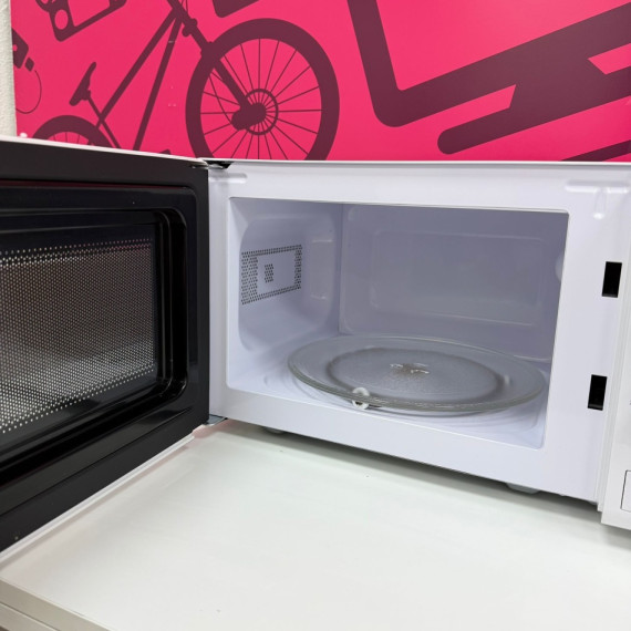 7-7-83395-3-Microondas Htw 700w 20litros 5 