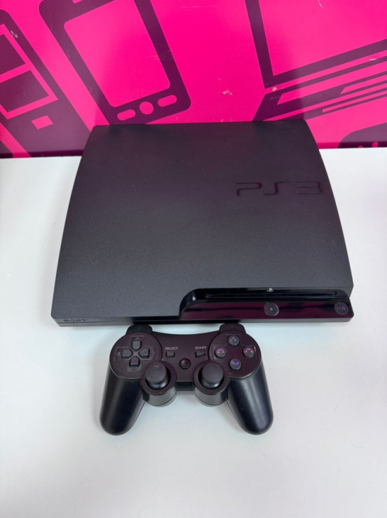 7-7-83405-2-Consola PS3 Slim 150 GB