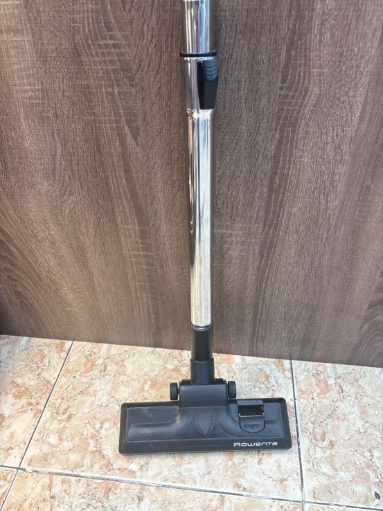 1-1-266448-5-Aspirador Sin Bolsa Taurus Megane Active 700W