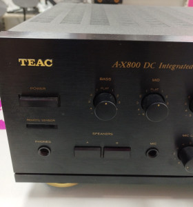 6-6-165836-1-Amplificador HiFi Teac A-x800 2