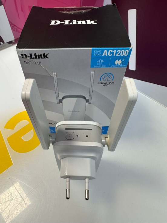 9-9-74296-4-Periféricos Repetidor Wifi Dlink DAP-1610