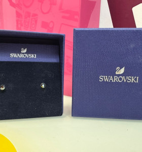 9-9-74297-1-Pendientes Swarovski