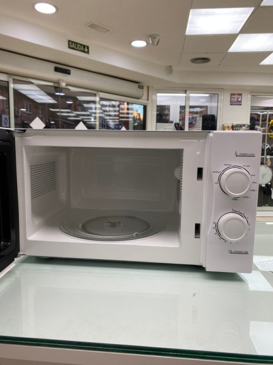 8-8-74543-2-Microondas Candy CMG 2071M con Grill 20L